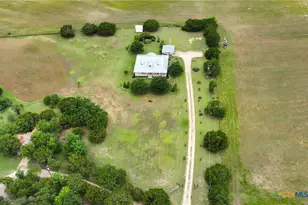 1505 County Rd 315, Jarrell, TX 76537 - Photo 41