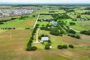 1505 County Rd 315, Jarrell, TX 76537 - Photo 45