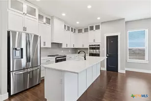 2948 Goodwin Ln, New Braunfels, TX 78130 - Photo 5