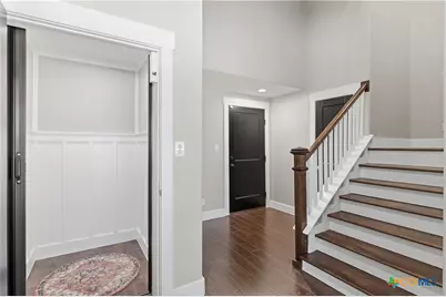 2948 Goodwin Lane, New Braunfels, TX 78130 - Photo 5