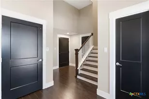 2948 Goodwin Ln, New Braunfels, TX 78130 - Photo 7