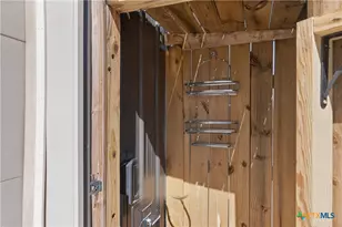 2948 Goodwin Ln, New Braunfels, TX 78130 - Photo 45