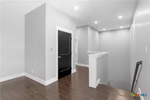 2948 Goodwin Ln, New Braunfels, TX 78130 - Photo 9