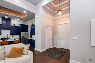 109 Luke Ct, Victoria, TX 77904 - Photo 11