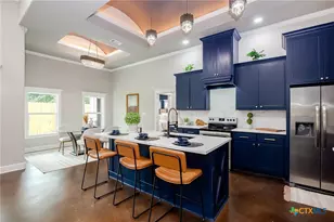 109 Luke Ct, Victoria, TX 77904 - Photo 9