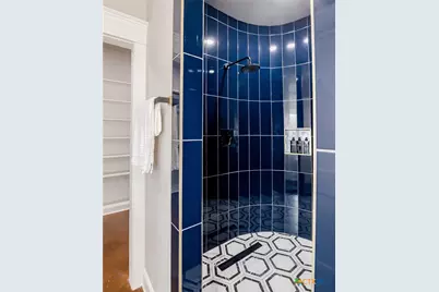 109 Luke Court, Victoria, TX 77904 - Photo 17