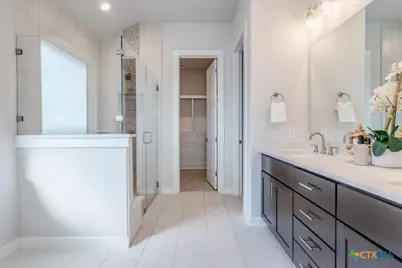 1716 Dirndl, New Braunfels, TX 78132 - Photo 15