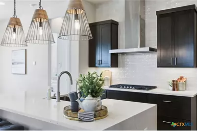 1716 Dirndl, New Braunfels, TX 78132 - Photo 7