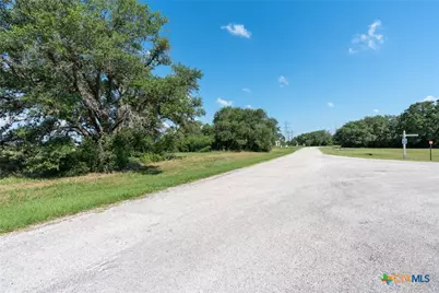 Lot 49 Perdido Pointe Estates, Victoria, TX 77905 - Photo 9