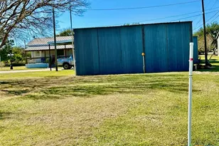 1502 W Monroe Ave, Port O'Connor, TX 77982 - Photo 23