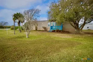 1502 W Monroe Ave, Port O'Connor, TX 77982 - Photo 3