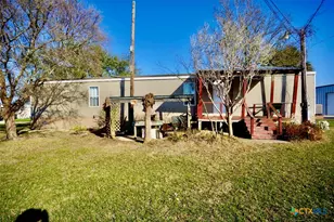 1502 W Monroe Ave, Port O'Connor, TX 77982 - Photo 5