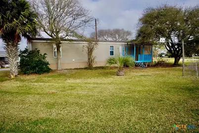 1502 W Monroe Avenue, Port O'Connor, TX 77982 - Photo 1