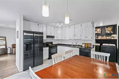 1105 East Avenue O, Belton, TX 76513 - Photo 3