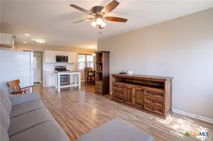 2015 Coletoville Rd, Victoria, TX 77905 - Photo 5