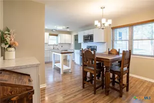 2015 Coletoville Rd, Victoria, TX 77905 - Photo 9