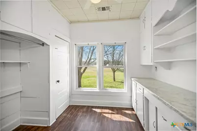 303 Garcitas Grove, Inez, TX 77968 - Photo 17