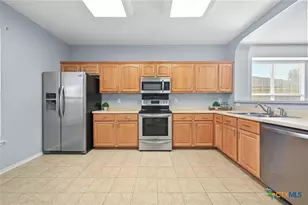 2434 Duval Dr, New Braunfels, TX 78130 - Photo 13