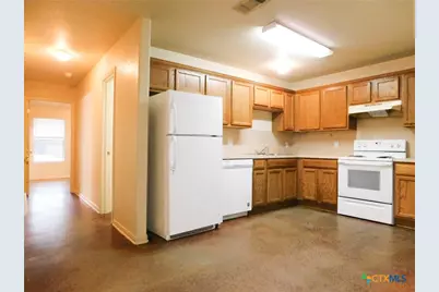 1913 Charleston Court, Killeen, TX 76542 - Photo 3