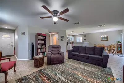 5709 Ping Way, Schertz, TX 78108 - Photo 5