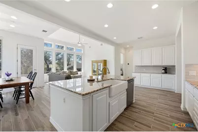 531 Orchard Way, New Braunfels, TX 78132 - Photo 9