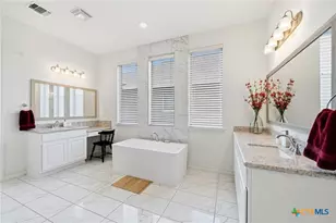 531 Orchard Way, New Braunfels, TX 78132 - Photo 21