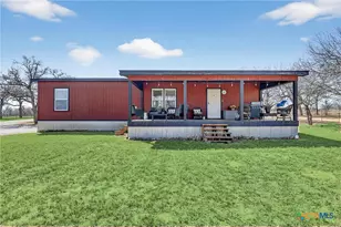 1298 County Rd 425, Stockdale, TX 78160 - Photo 3