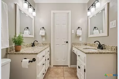 214 Mesa Drive, Gatesville, TX 76528 - Photo 13