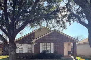 113 Stonewood, Victoria, TX 77901 - Photo 1