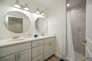 253 Carrie St, Port O'Connor, TX 77982 - Photo 13