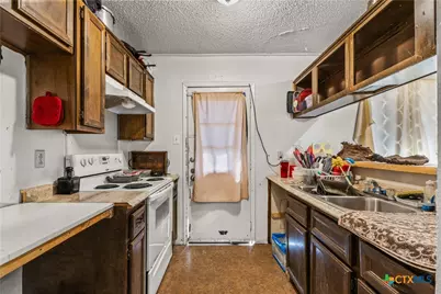 2105 Robert E Lee Drive, Killeen, TX 76543 - Photo 11