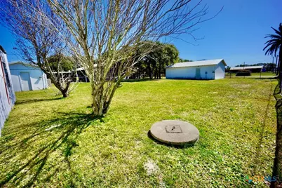 1410 W Jefferson Street, Port O'Connor, TX 77982 - Photo 9