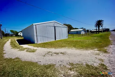 1410 W Jefferson Street, Port O'Connor, TX 77982 - Photo 11