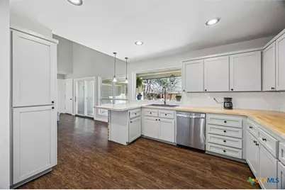 217 W Mockingbird Lane, Harker Heights, TX 76548 - Photo 11