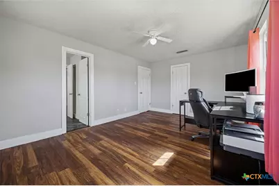 217 W Mockingbird Lane, Harker Heights, TX 76548 - Photo 21