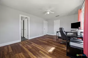 217 W Mockingbird Ln, Harker Heights, TX 76548 - Photo 21