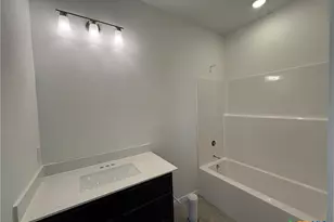 1418 Dowdy Dr, Belton, TX 76513 - Photo 9