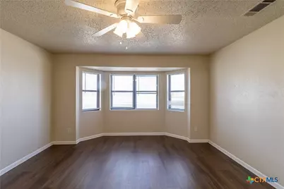 2504 Boyd Avenue, Killeen, TX 76543 - Photo 9