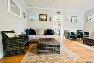 28 N Blackburn Ave, Port Lavaca, TX 77979 - Photo 11