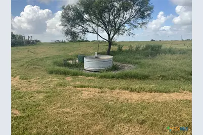 2647 Fm 3282, Gonzales, TX 78629 - Photo 5