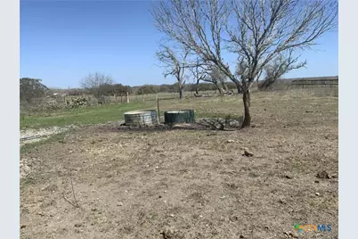 2647 Fm 3282, Gonzales, TX 78629 - Photo 7