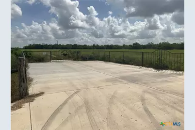 2647 Fm 3282, Gonzales, TX 78629 - Photo 29