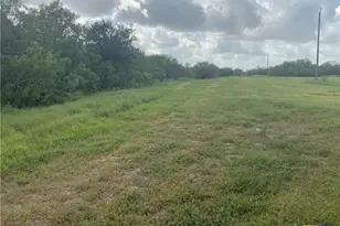2647 Fm 3282, Gonzales, TX 78629 - Photo 31