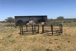 2647 Fm 3282, Gonzales, TX 78629 - Photo 5