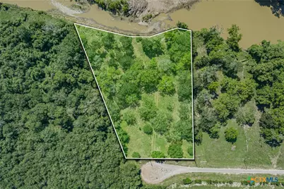 850 Crestview Drive, Cuero, TX 77954 - Photo 13