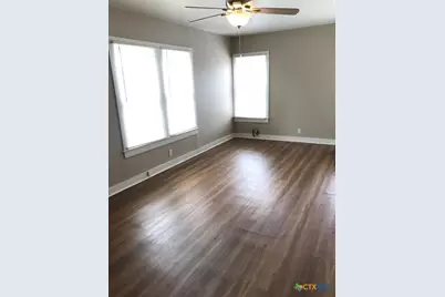 305 E Sabine Street #A, Victoria, TX 77901 - Photo 3