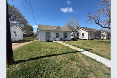 505-507-611 Avenue C, Victoria, TX 77901 - Photo 1