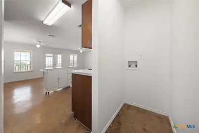 1225 Hilltop Drive, San Marcos, TX 78666 - Photo 11