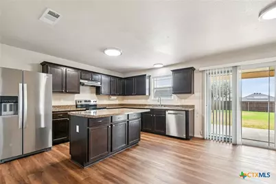 2007 Jefferson Court, Belton, TX 76513 - Photo 9