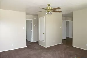 2014 Cedarhill Dr, Killeen, TX 76543 - Photo 7